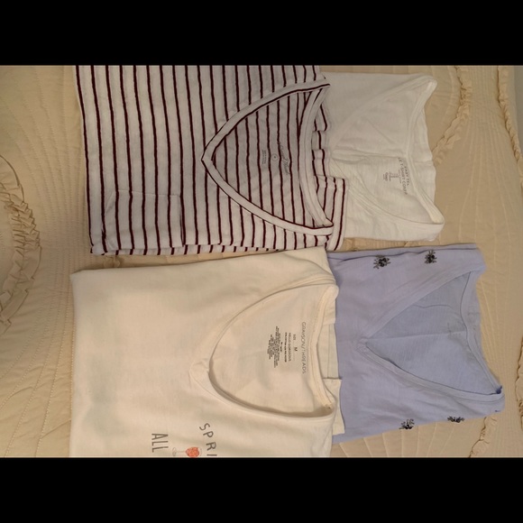 GAP Tops - T-shirt bundle